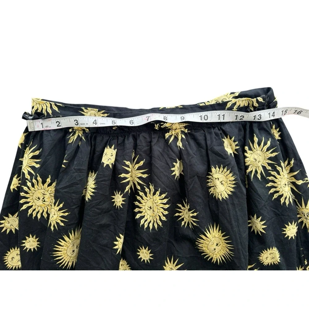 MODCLOTH DayTime Astrology‎ Sun Print Black Skirt Size 8 Celestial School - Picture 2 of 4